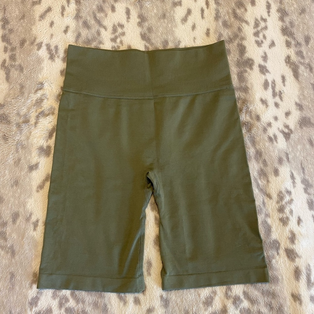 Forever 21 Seamless Biker Shorts